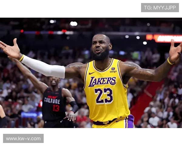 勒布朗复出带领湖人逆转勇士 詹姆斯创多项历史新纪录 勒布朗复出带领湖人逆转勇士 詹姆斯创多项历史新纪录